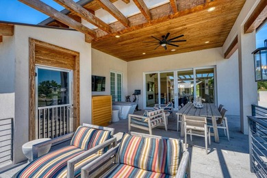 Welcome to 2807 Fault Line in the coveted waterfront enclave of - photo 31