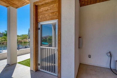 Welcome to 2807 Fault Line in the coveted waterfront enclave of - photo 42