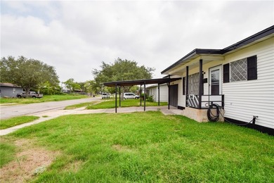 Cute and remodeled 3 bedroom house! ready to move in! Great - photo 3
