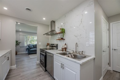 Welcome to 94 Cimarron Drive - a meticulously renovated, truly - photo 11