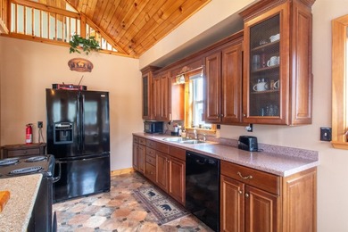 Wake up to beautiful views of Island Pond from this - photo 11