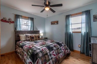 Wake up to beautiful views of Island Pond from this - photo 13