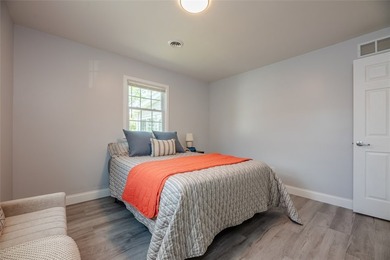 Welcome to 94 Cimarron Drive - a meticulously renovated, truly - photo 15
