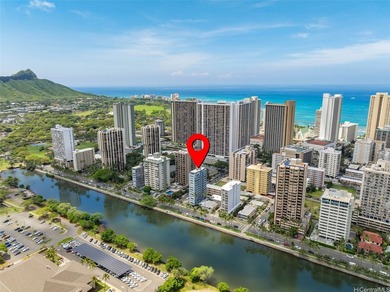 Experience unparalleled views of the Ala Wai Canal, Golf Course - photo 16