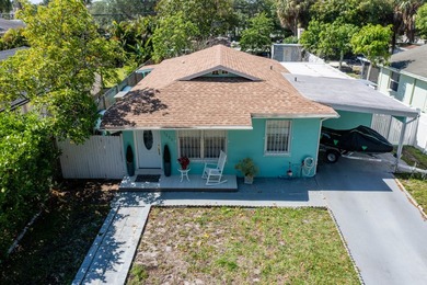 Beautiful, completely remodeled single-family home located in - photo 16