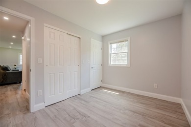Welcome to 94 Cimarron Drive - a meticulously renovated, truly - photo 17