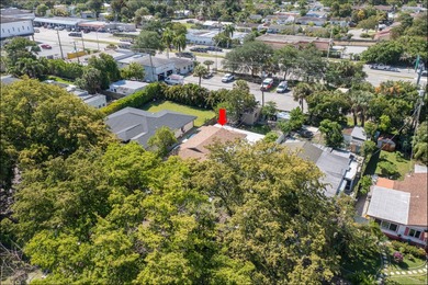 Beautiful, completely remodeled single-family home located in - photo 17