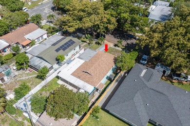 Beautiful, completely remodeled single-family home located in - photo 18