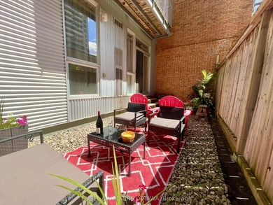 Welcome to 360 Lofts in the heart of Ottawa's vibrant ByWard - photo 33