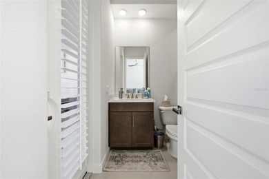 One or more photo(s) has been virtually staged. Price - photo 36