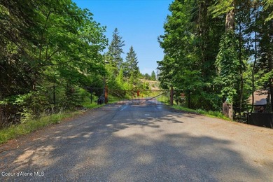 Welcome to this well appointed condo offering comfort - photo 42