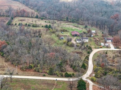 (private lake, pond, creek) Home Sale Pending in Moscow Mills Missouri