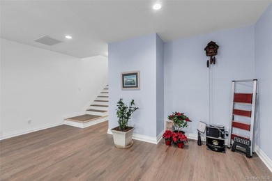 Enjoy Coastal Living in the River View ... a Beautiful and Gated - photo 9