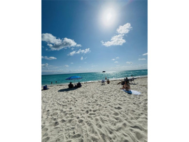 BEAUTIFUL MIAMI BEACH, ON COLLINS AVE WITH POOL, GYM, SAUNA, ETC