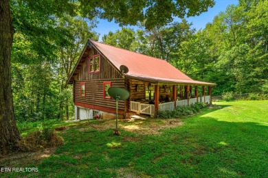 Lake Home For Sale in Jacksboro, Tennessee