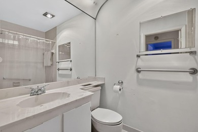 Welcome to this 2 bedroom, 2 bathroom villa located in the - photo 19