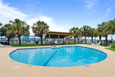 Welcome to coastal living at its finest! This beautifully - photo 23