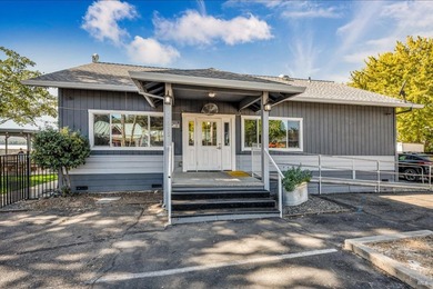 Set on over an acre of pristine Clearlake shoreline, this - photo 25