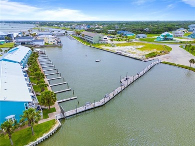 Welcome to coastal living at its finest! This beautifully - photo 25