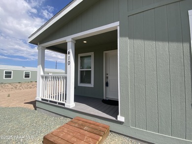 Holiday Lake  Home For Sale in Paulden Arizona