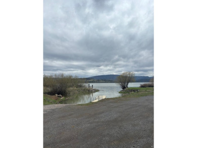 Lake Lot For Sale in Klamath Falls, Oregon