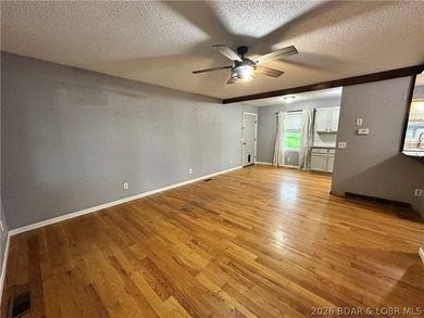 4-bed, 2-bath home in Warsaw featuring an open floor plan - photo 12