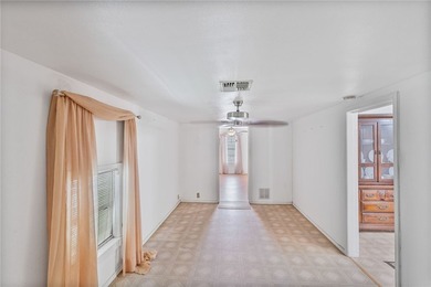 Welcome to this move-in ready gem, perfect for first-time - photo 16