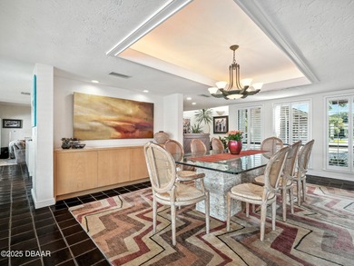 Landmark riverfront residence in the prestigious Venezia - photo 18