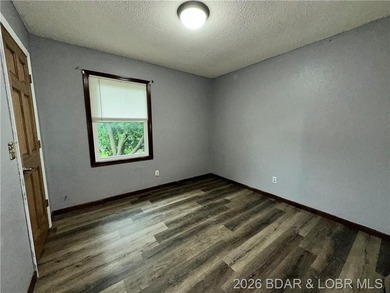 4-bed, 2-bath home in Warsaw featuring an open floor plan - photo 18