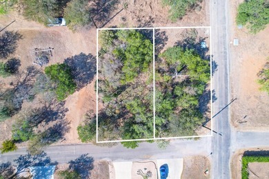 Lake Lot For Sale in Cottonwood Shores, Texas