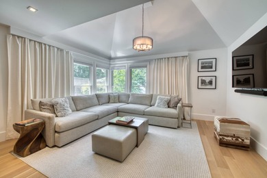 Located on a serene cul-de-sac just moments from Sag Harbor - photo 9