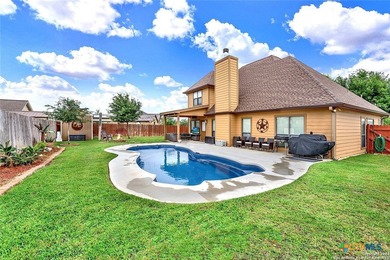 (private lake, pond, creek) Home For Sale in Poth Texas