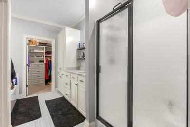 Welcome to 11 Donnington Court in Kingsmill Subdivision! This - photo 22