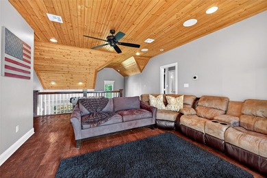 The ultimate lakefront retreat awaits! Lake Views and just Steps - photo 23