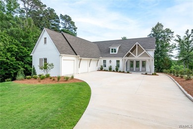 Prepare to fall in love with this stunning custom-built home on - photo 1