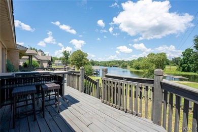 Enjoy the ultimate lakefront lifestyle, fully furnished and - photo 1