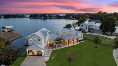 Nestled on a serene 0.60-acre peninsula on Lake LBJ, 703 - photo 2