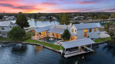 Nestled on a serene 0.60-acre peninsula on Lake LBJ, 703 - photo 3