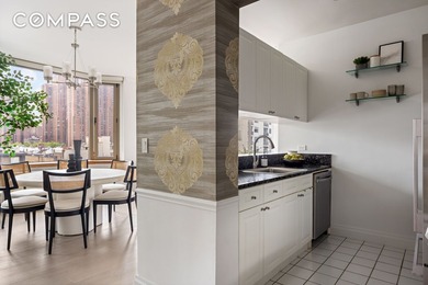 Bright and spacious, this two-bedroom, two-bathroom corner - photo 5