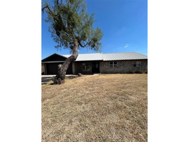 Hubbard Creek Lake Home For Sale in Breckenridge Texas