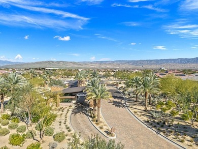 Welcome to effortless desert living in this impeccably upgraded - photo 47