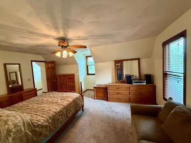 Beautiful lakefront 3 bedroom, 2.5 bath limestone home offering - photo 20