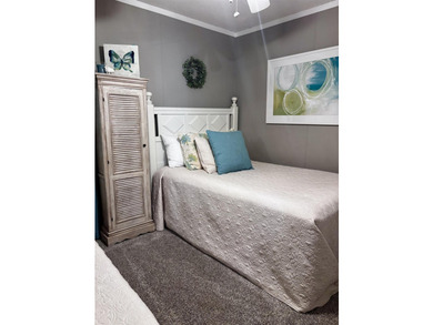 This is the condo that you've been waiting for! Beautifully - photo 24