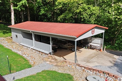 Enjoy year-round views of Lake Barkley from both the front and - photo 38