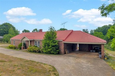 Additional listing photo 4