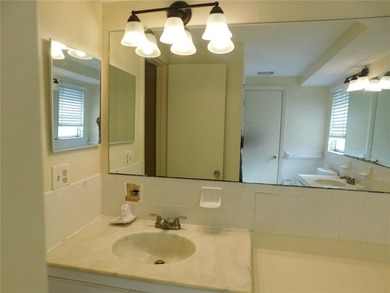 Don't miss out on this opportunity! LOCATION! LOCATION! - photo 15