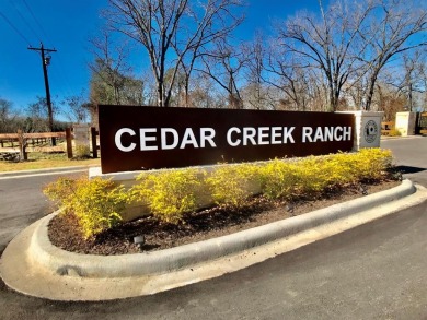 Cedar Creek Lake Acreage For Sale in Log Cabin Texas
