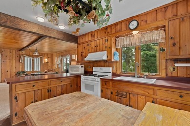 Duck Lake-A Private Upper Peninsula Retreat. Experience pure - photo 35