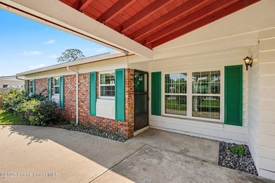 Welcome to this charming home located in the established - photo 2
