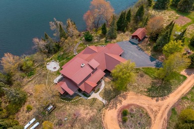 Duck Lake-A Private Upper Peninsula Retreat. Experience pure - photo 60